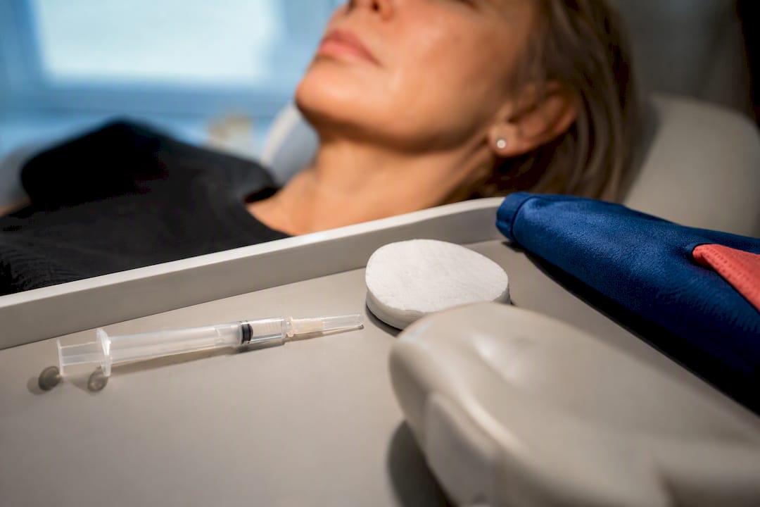 Wait 14 Days Before At Home HIFU After Botox: Safety Rules